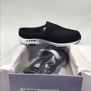 Black Easy Spirit Mules